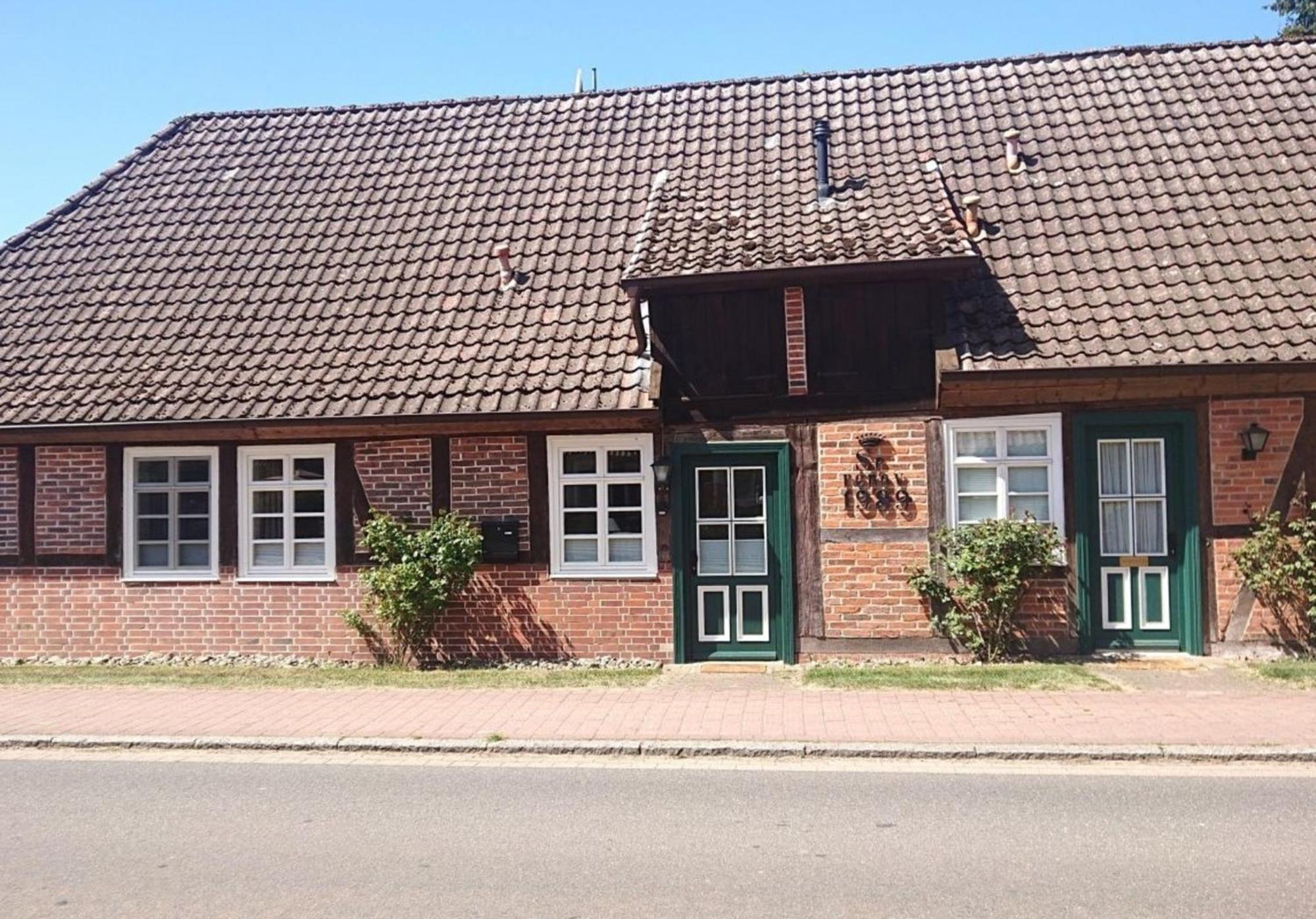 Ferienwohnung Lüdersburger Strasse 19b Exterior foto